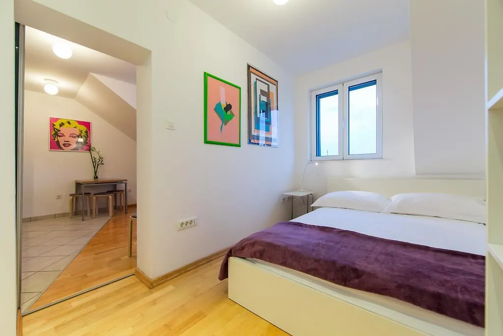 Miss. Monroe Apartment Split